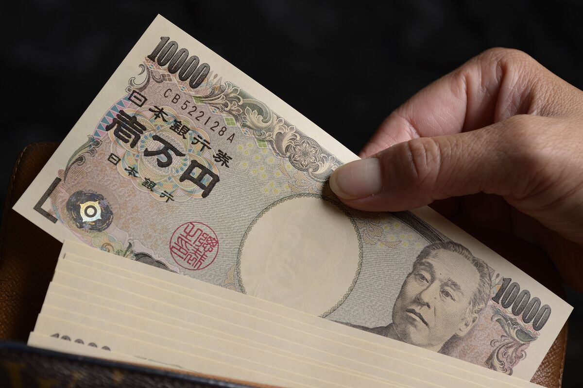 植田唱鸽+鲍威尔放鹰 分析师估日元贬至这价位